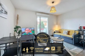 T2 4 pers Les Cézeaux balcon et parking gratuit
